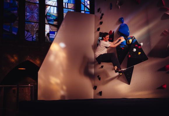 Boulderhal Nirvana